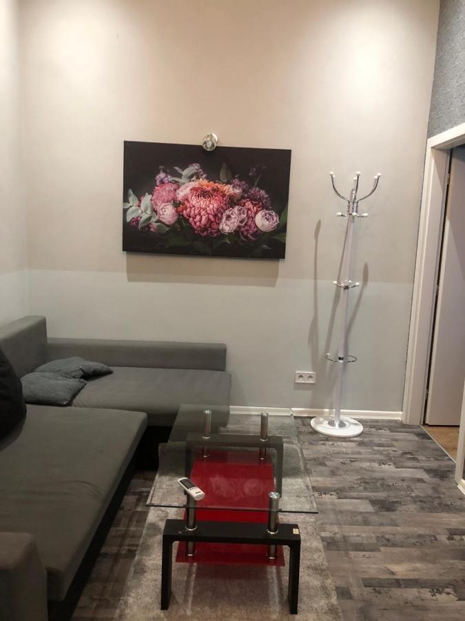 Cozy Homestay At Prague Main Station Exterior photo