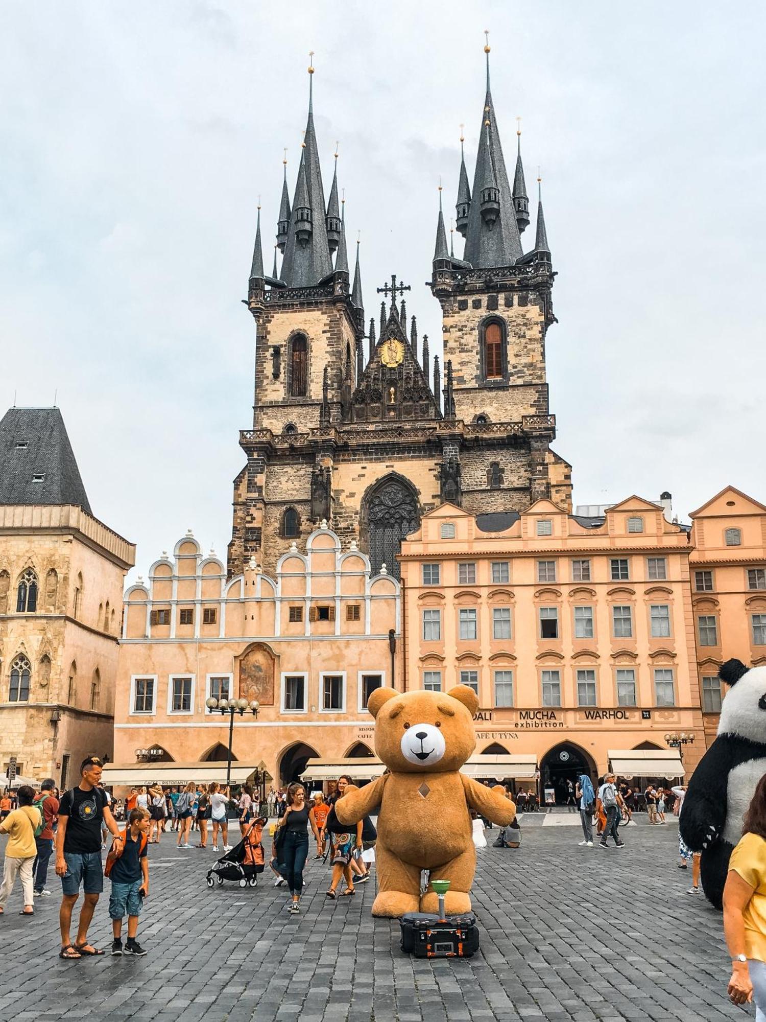 Cozy Homestay At Prague Main Station Exterior photo