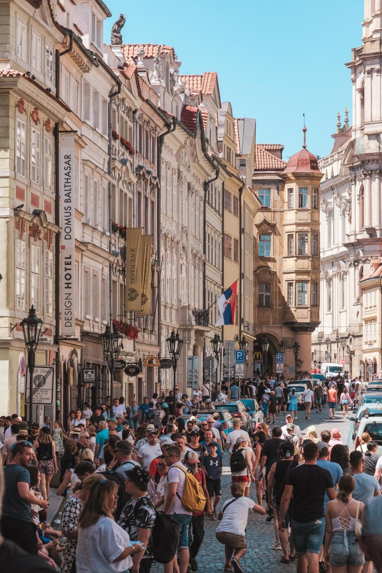 Cozy Homestay At Prague Main Station Exterior photo