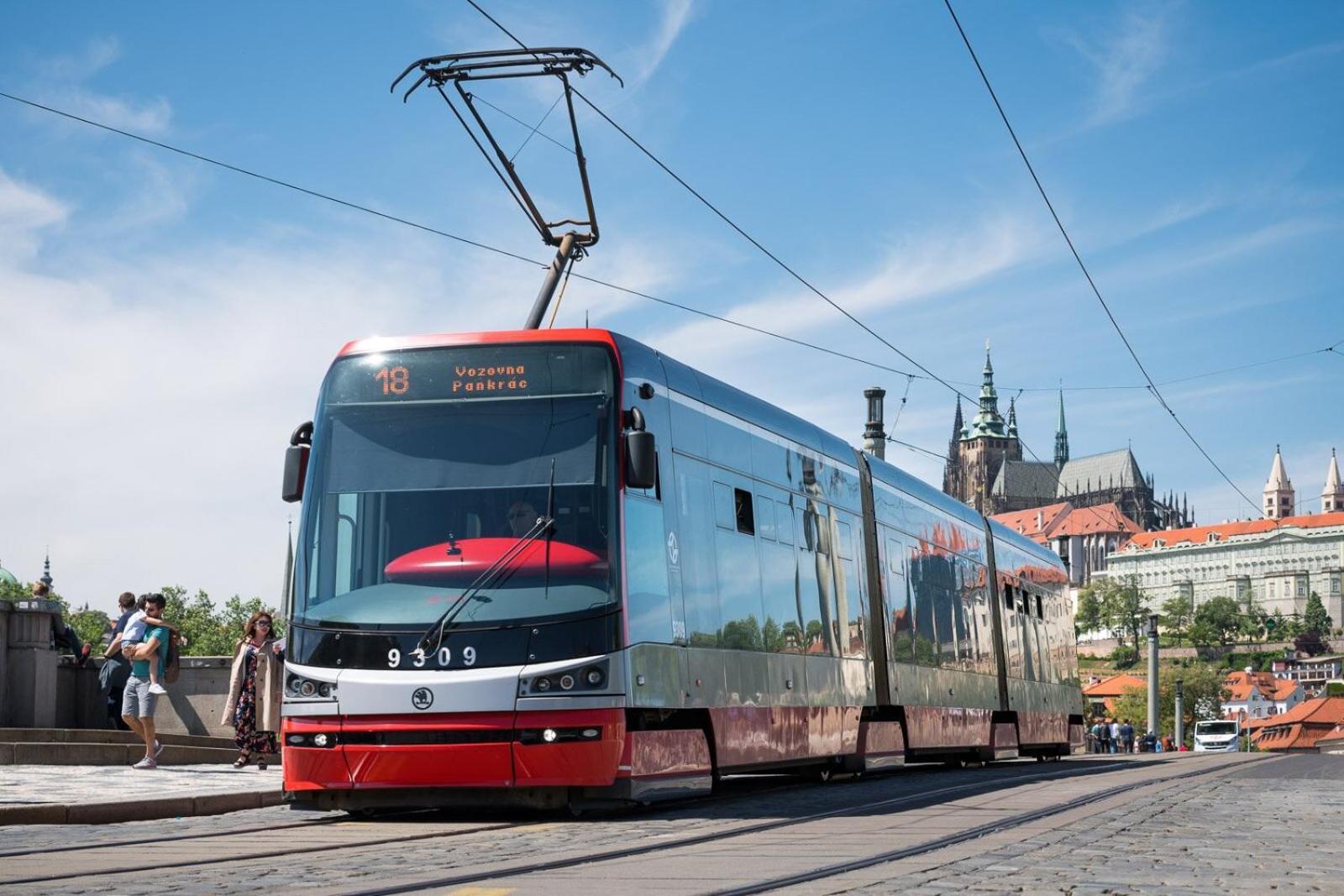 Cozy Homestay At Prague Main Station Exterior photo